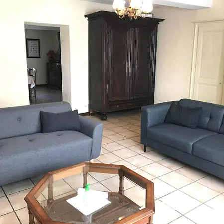 Beau Repaire Hotel
